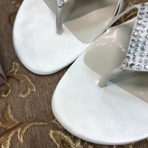Dye-Able White Satin BLING Toe Thong Sandals, Formal Elegant Wedding Comfortable - Picture 8 of 16